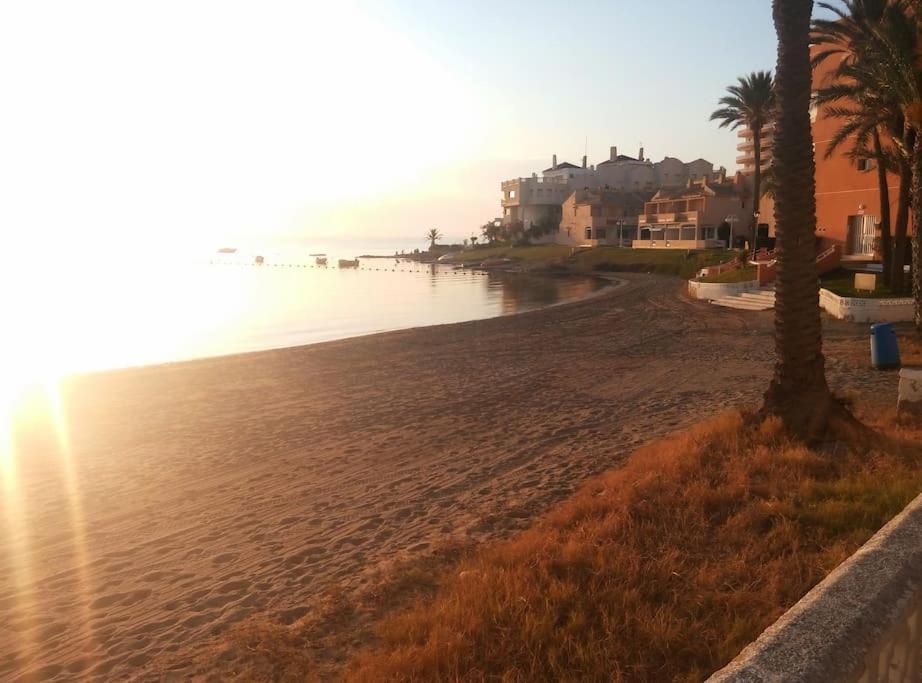Apartamento En Primera Linea De Playa Murcia Bagian luar foto